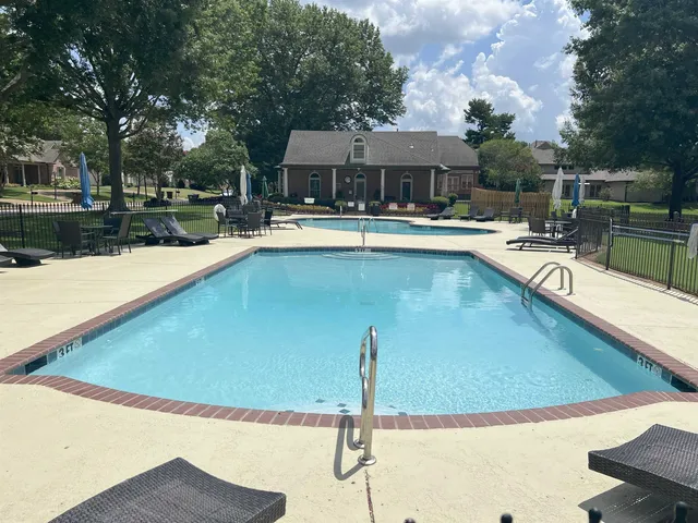 $615,000 | 1941 Lonhill Drive, Collierville, TN 38017