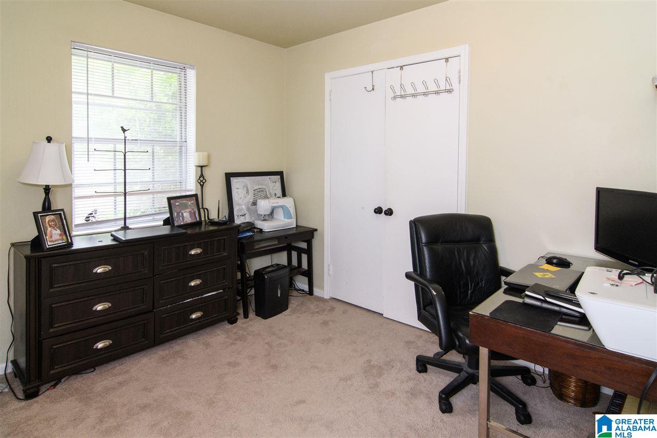 1804 Indian Hills Road Pelham, AL 35124 - Photo 27 of 41