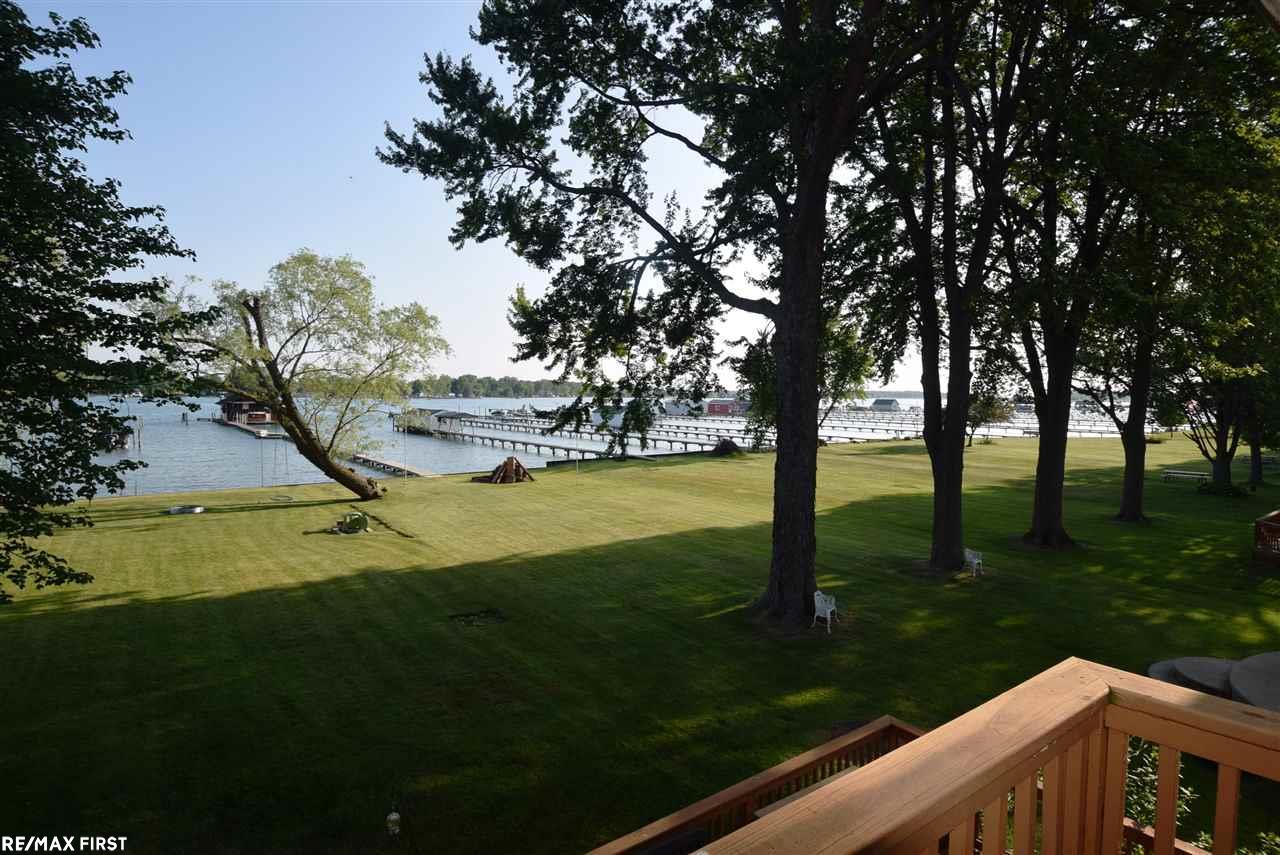 4663 Pointe Tremble Road Algonac, MI 48001 - Photo 35 of 46 31322748-34.JPG