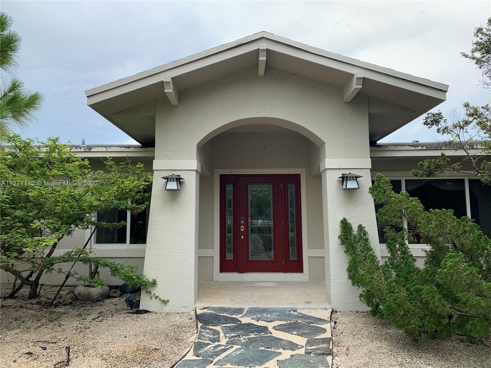 17501 Southwest 58th Street Southwest Ranches, FL 33331 - Photo 1 of 28 Gallery Image 1