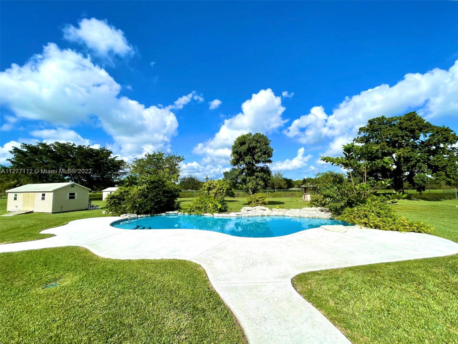 17501 Southwest 58th Street Southwest Ranches, FL 33331 - Photo 22 of 28 Gallery Image 22