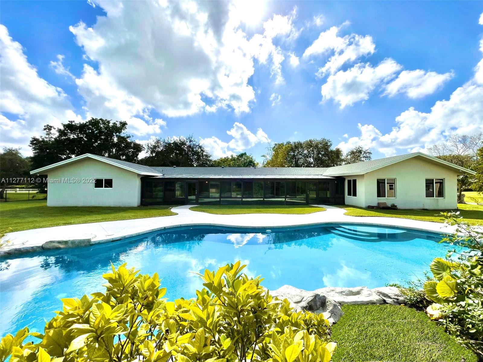 17501 Southwest 58th Street Southwest Ranches, FL 33331 - Photo 23 of 28 Gallery Image 23