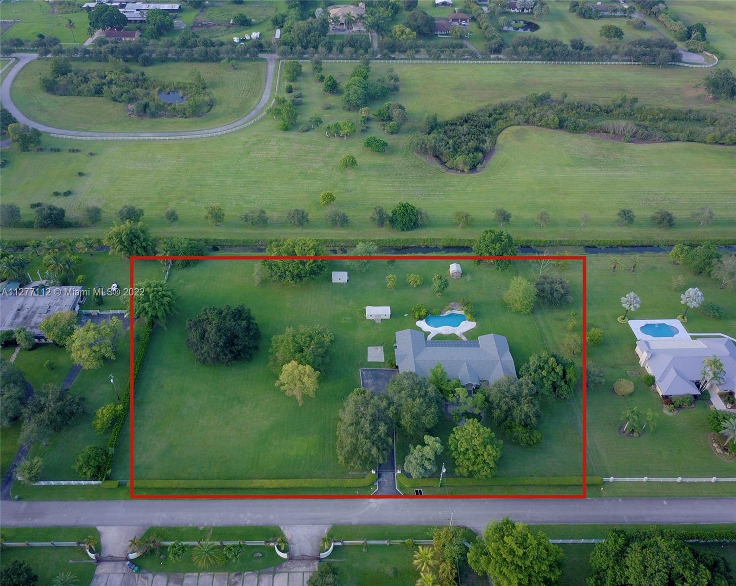 17501 Southwest 58th Street Southwest Ranches, FL 33331 - Photo 4 of 28 Gallery Image 4