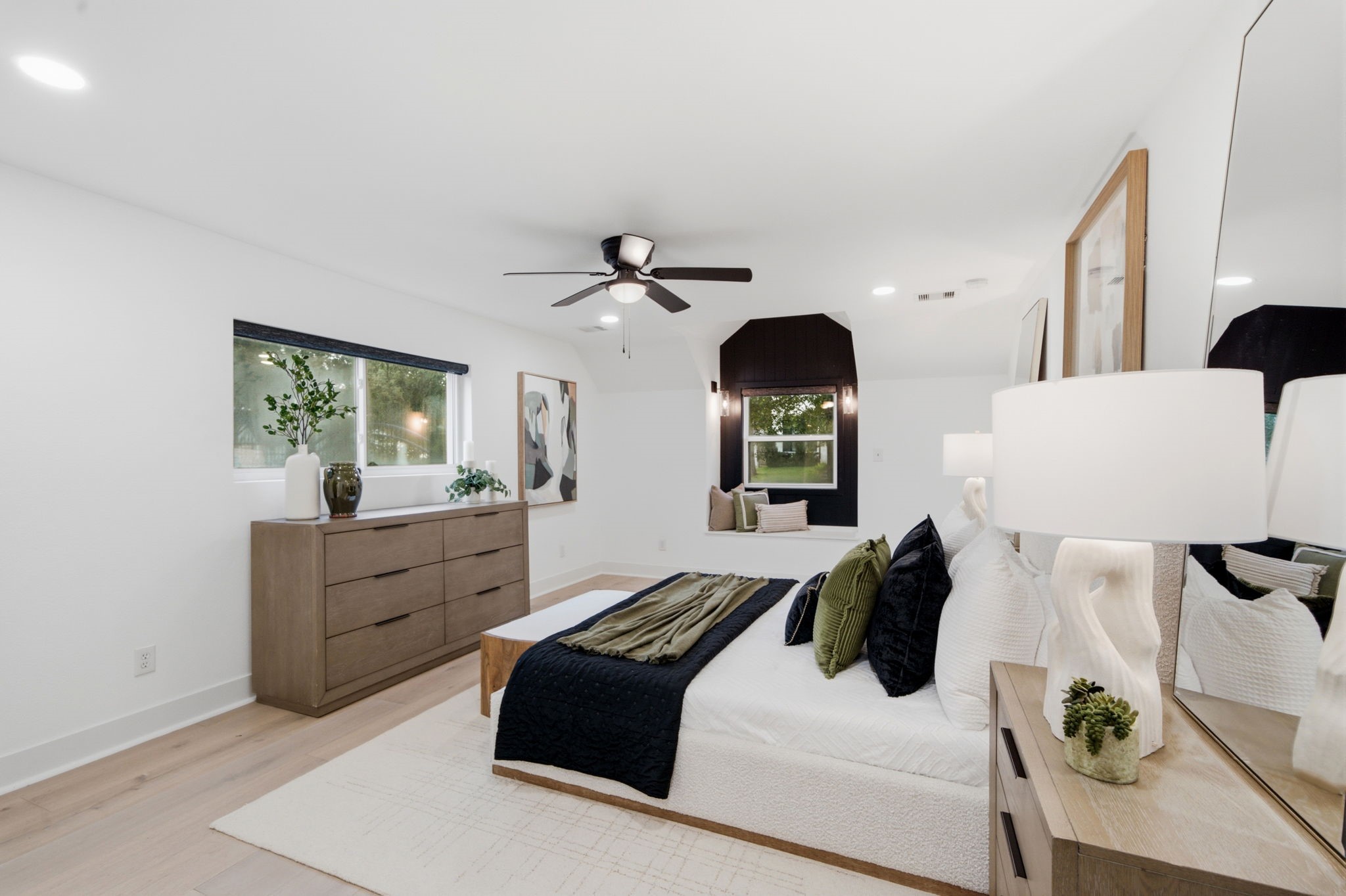 10714 Cranbrook Road Houston, TX 77042 - Photo 22 of 42 Gallery Image 22
