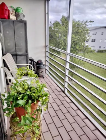 $1,400 | 209 Suffolk F, Unit 209, Boca Raton, FL 33434