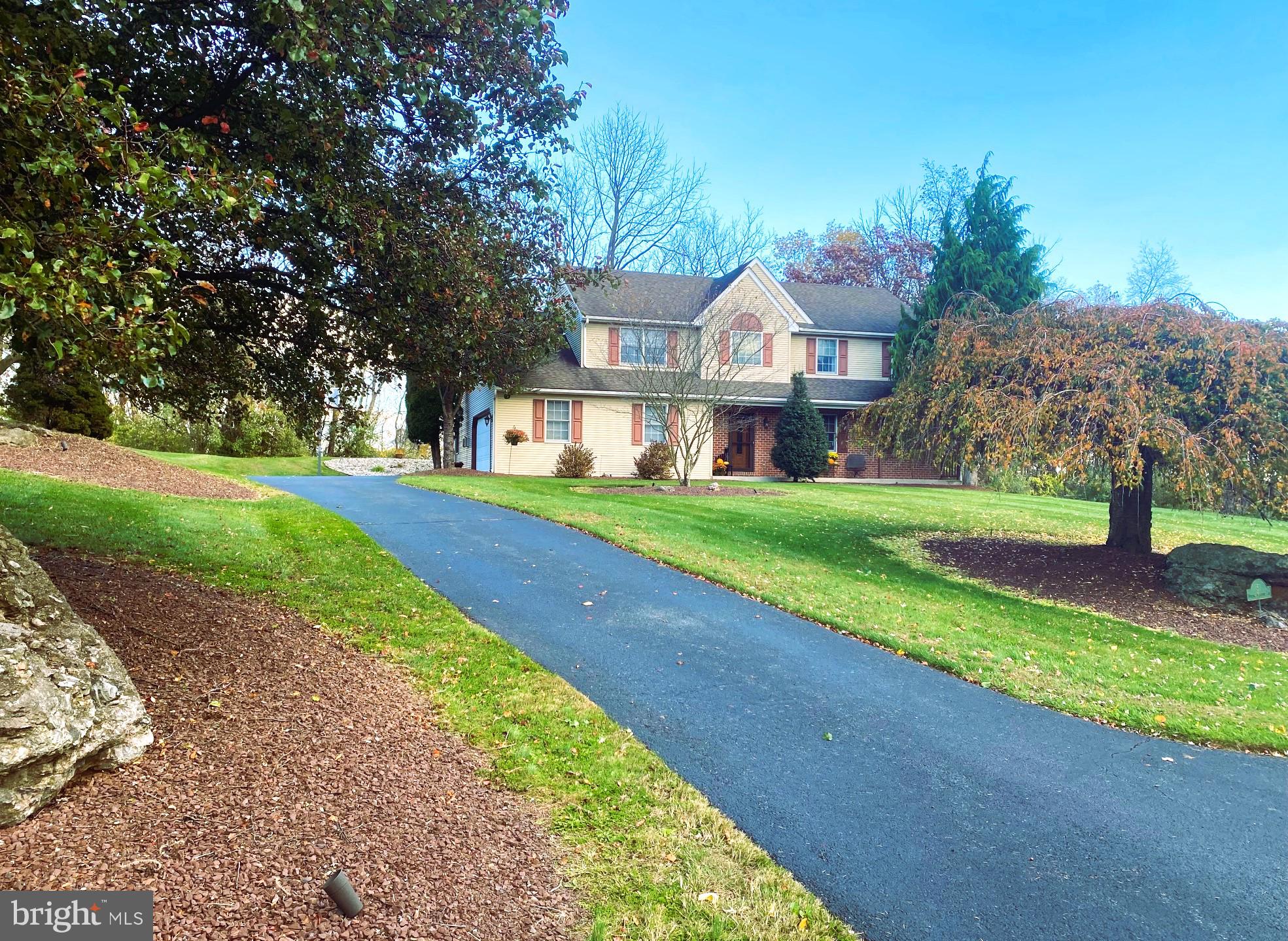 51 Spring Meadow Lane Reading, PA 19606 - Photo 1 of 13 Gallery Image 1