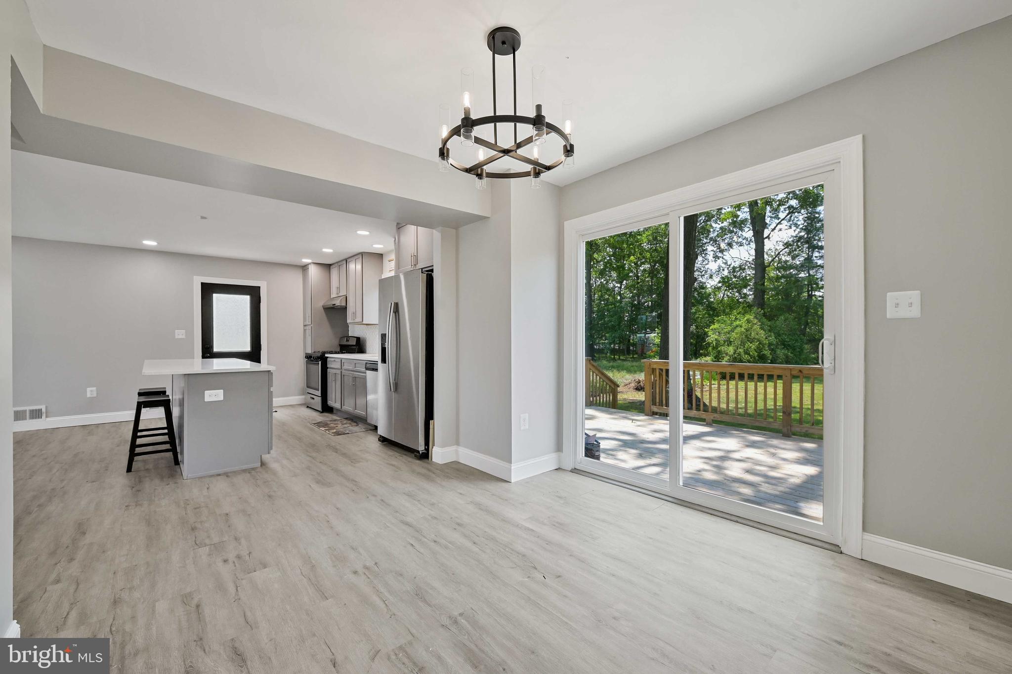 30 Stemmers Run Road Essex, MD 21221 - Photo 6 of 35 Dining Room looking into Kitchen