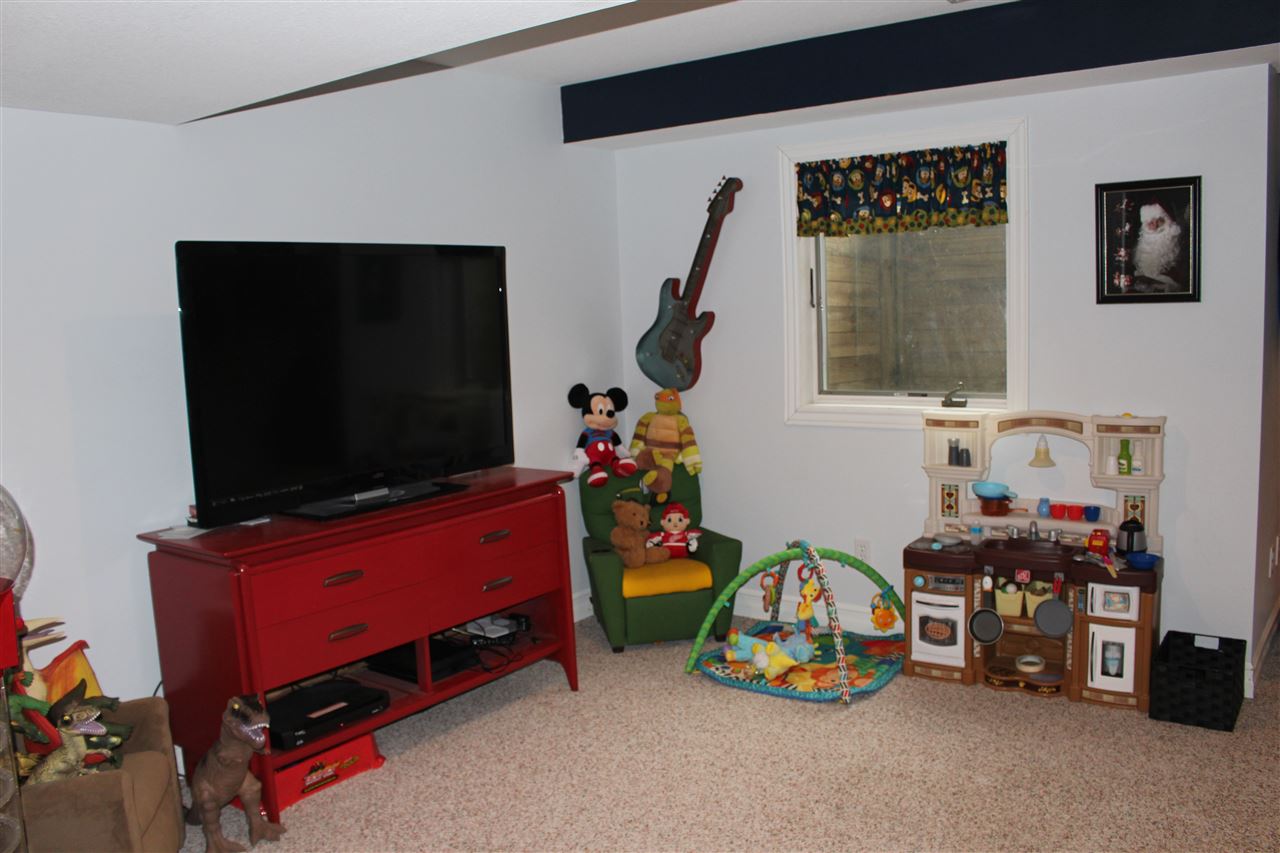 2113 South 33 Road Cadillac, MI 49601 - Photo 26 of 35 1815609-25.JPG