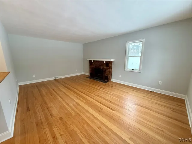 $2,900 | 223 Cleveland Boulevard, Manlius, NY 13066