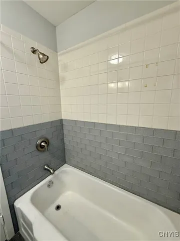 $2,900 | 223 Cleveland Boulevard, Manlius, NY 13066