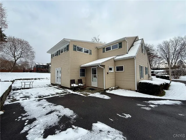 $2,900 | 223 Cleveland Boulevard, Manlius, NY 13066