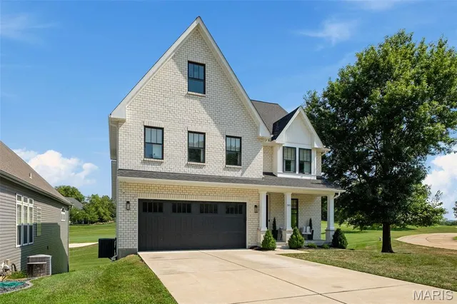 $815,000 | 501 Fairway Oaks Drive, Eureka, MO 63025