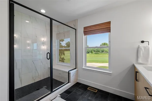 $815,000 | 501 Fairway Oaks Drive, Eureka, MO 63025