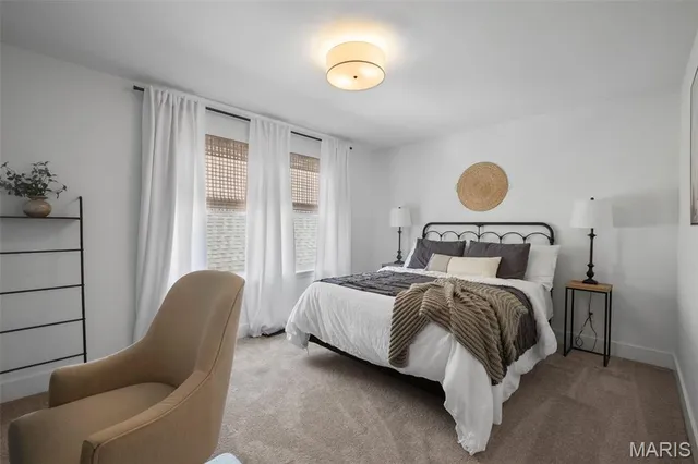 $815,000 | 501 Fairway Oaks Drive, Eureka, MO 63025