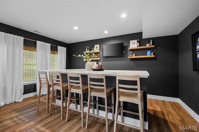 $815,000 | 501 Fairway Oaks Drive, Eureka, MO 63025