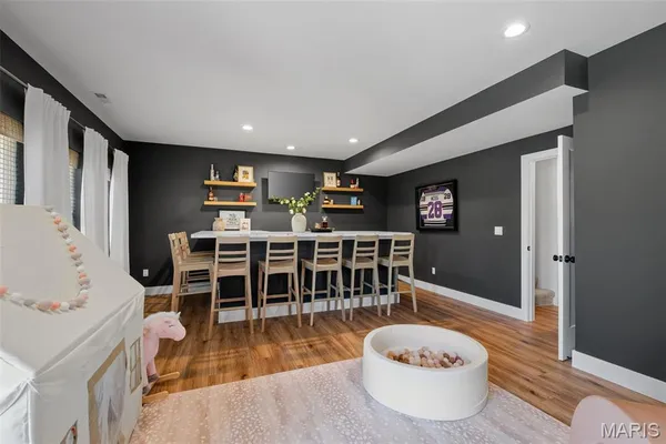 $815,000 | 501 Fairway Oaks Drive, Eureka, MO 63025