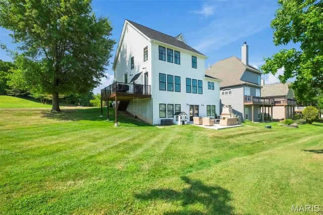 $815,000 | 501 Fairway Oaks Drive, Eureka, MO 63025