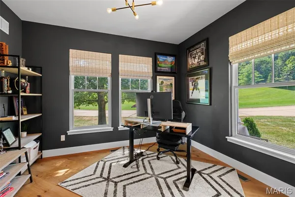 $815,000 | 501 Fairway Oaks Drive, Eureka, MO 63025