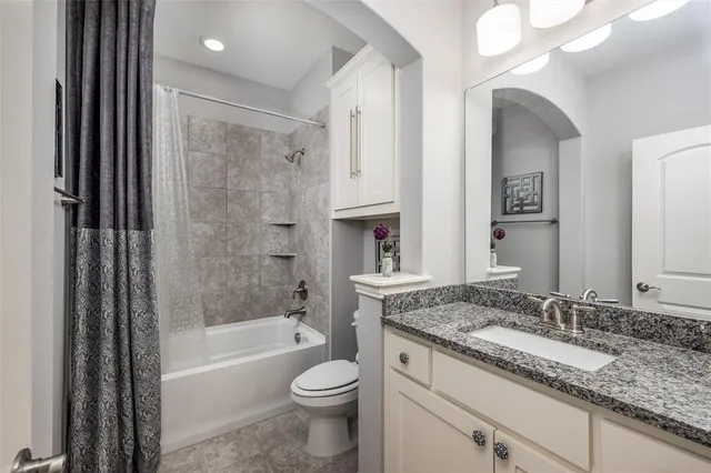 $425,000 | 4101 Blackjack Oak Drive, McKinney, TX 75070