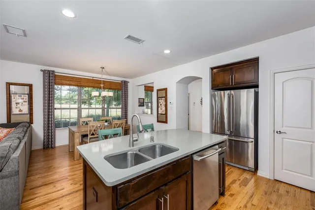 $425,000 | 4101 Blackjack Oak Drive, McKinney, TX 75070