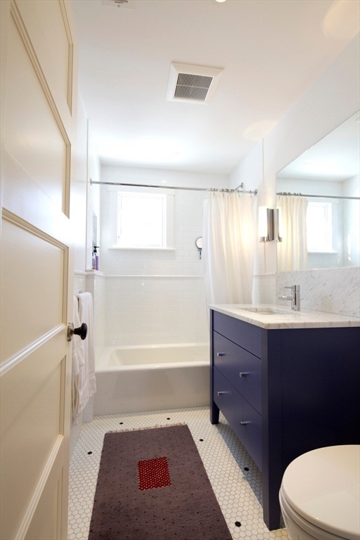 77 Highland Road Somerville, MA 02144 - Photo 19 of 25