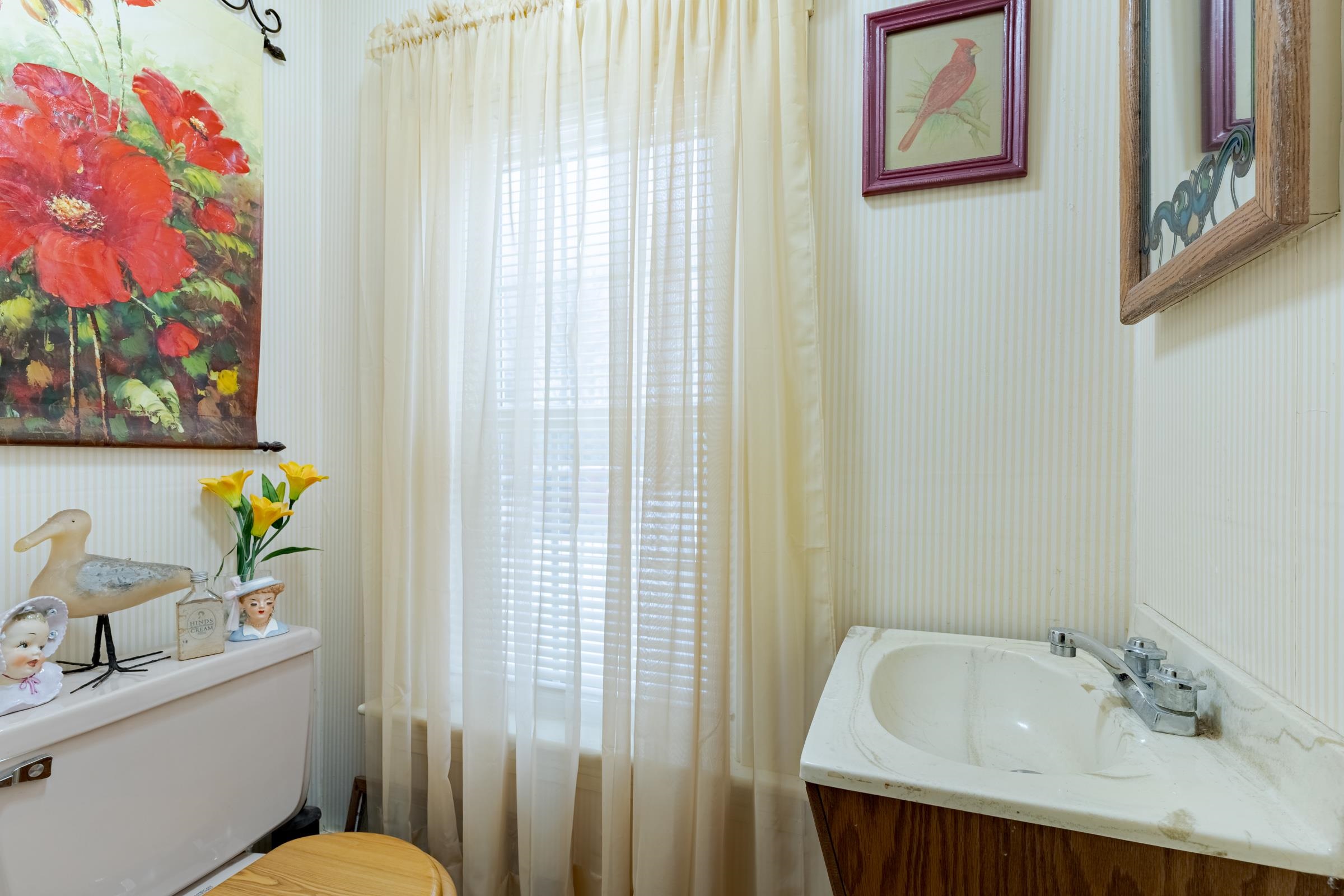 308 Main Street Fremont, NH 03044 - Photo 17 of 51