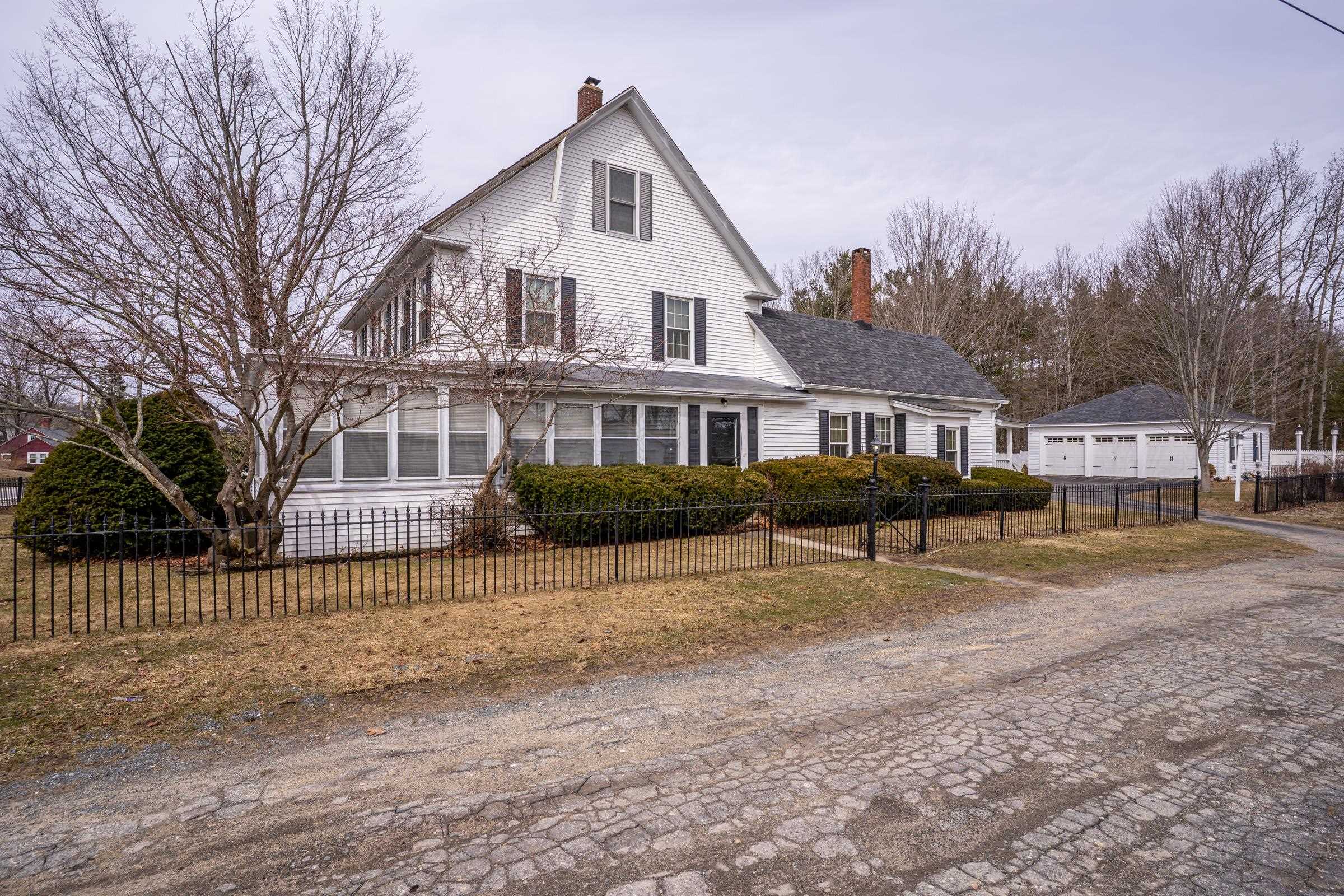 308 Main Street Fremont, NH 03044 - Photo 3 of 51