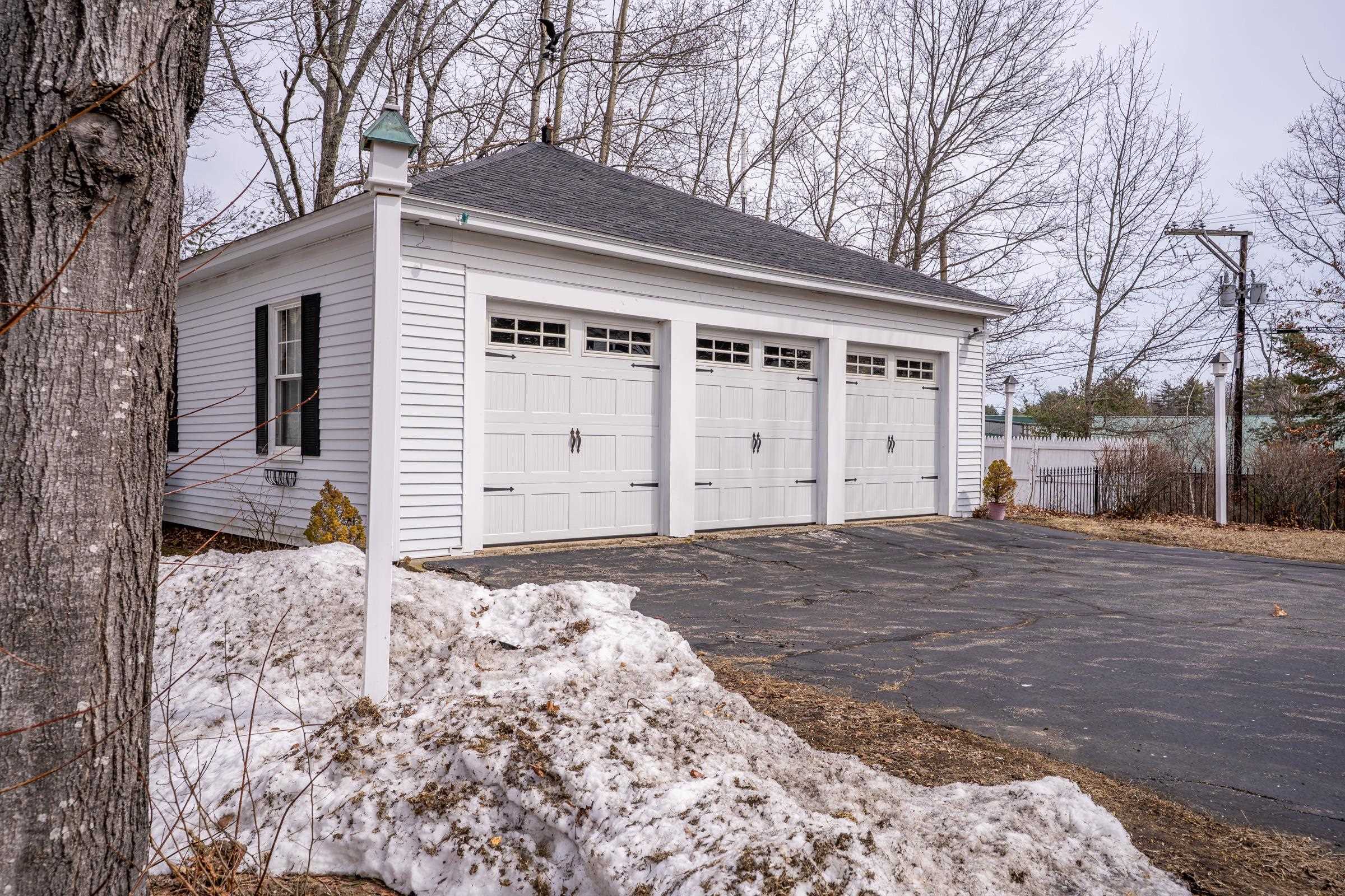 308 Main Street Fremont, NH 03044 - Photo 48 of 51