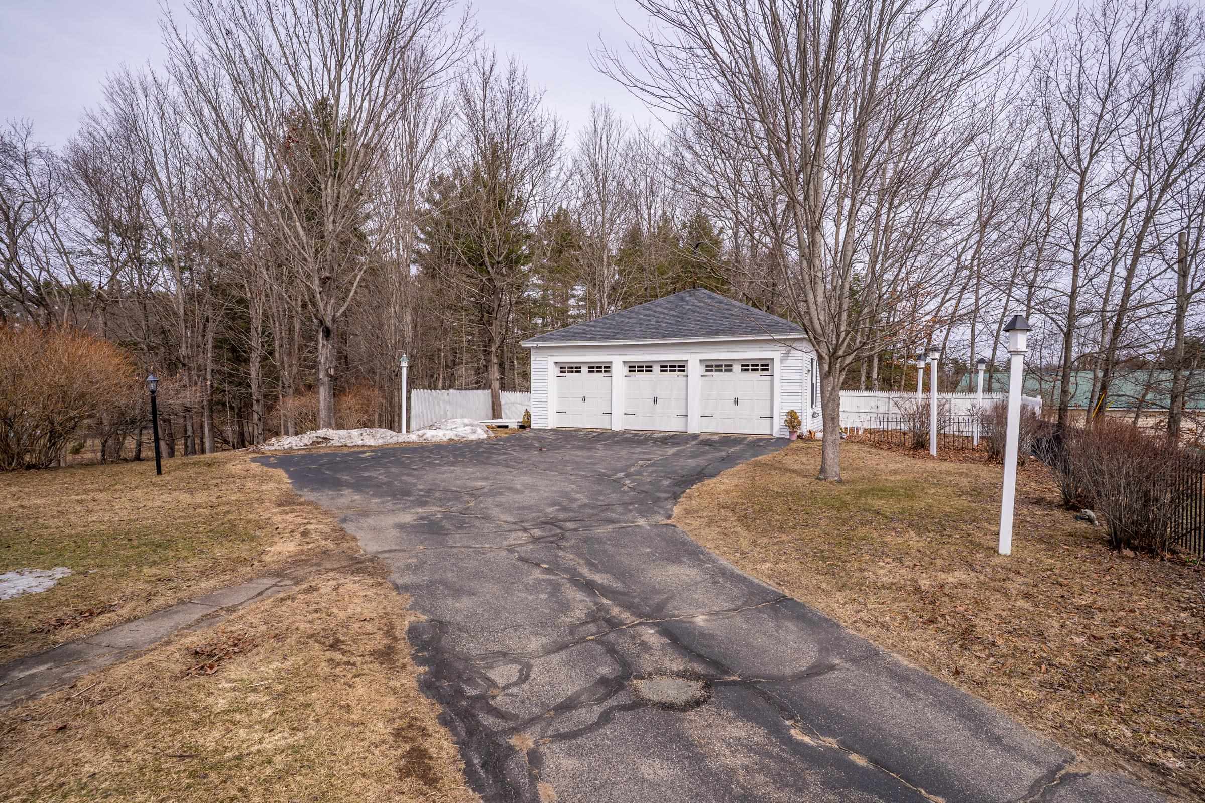 308 Main Street Fremont, NH 03044 - Photo 49 of 51