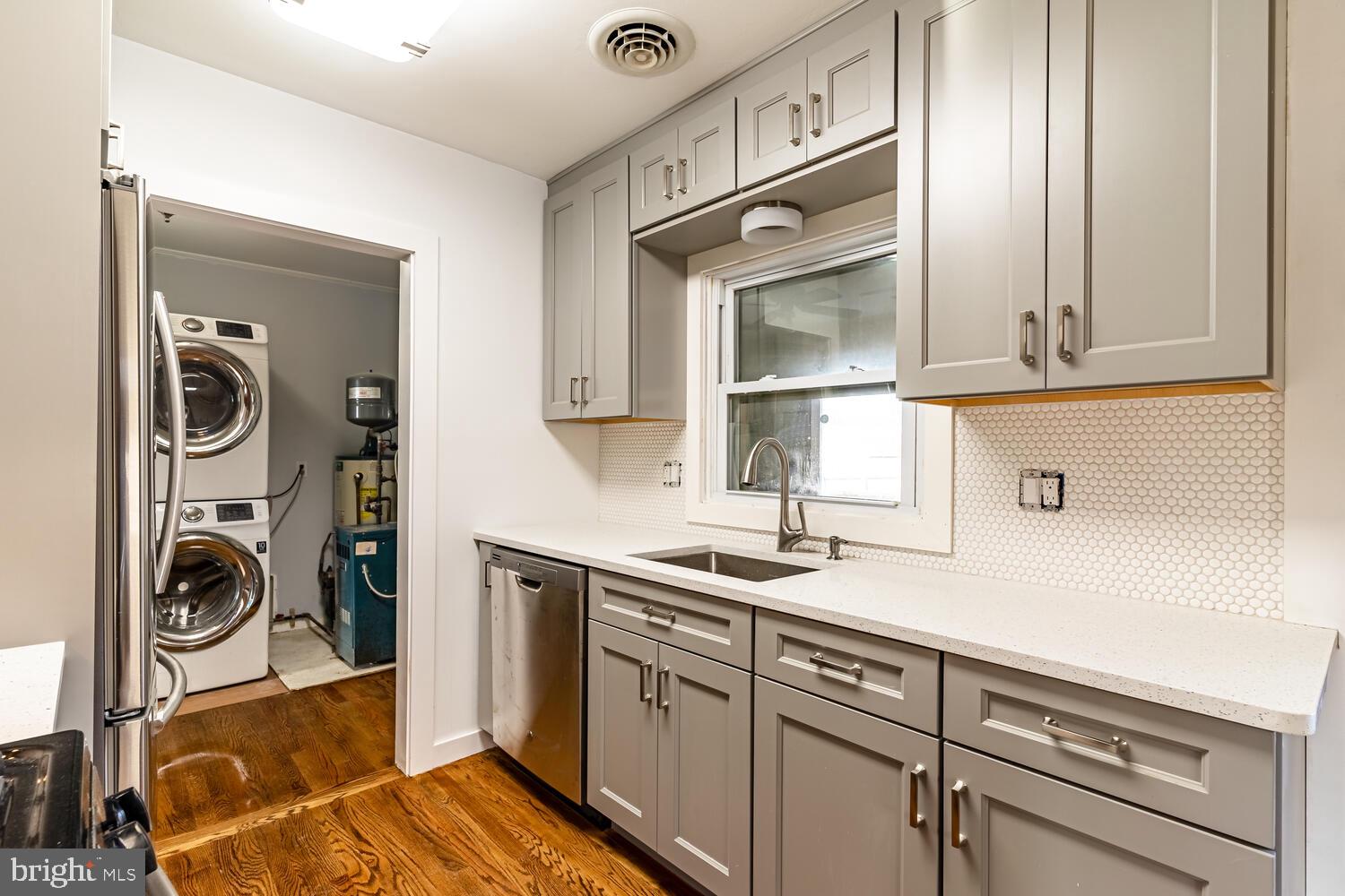 115 Division Street Tuckerton, NJ 08087 - Photo 13 of 24 Gallery Image 13
