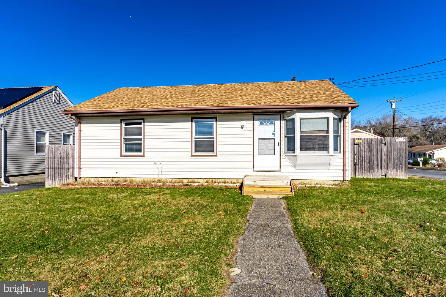 115 Division Street Tuckerton, NJ 08087 - Photo 3 of 24 Gallery Image 3