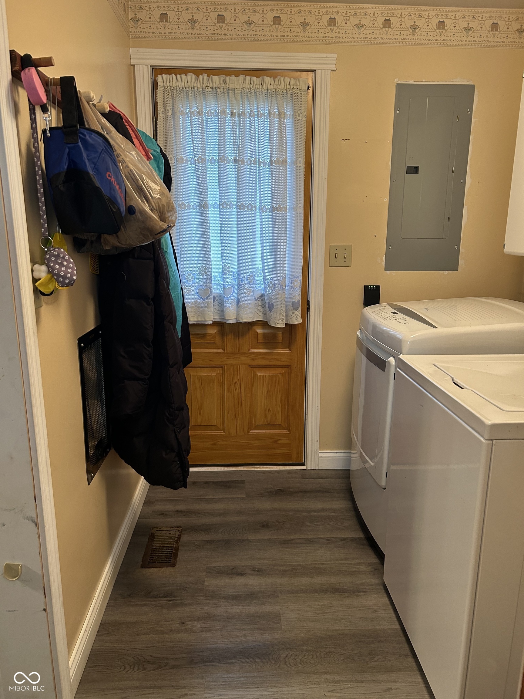 604 South Ryle Drive Greensburg, IN 47240 - Photo 14 of 47