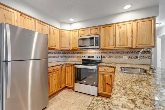 $189,000 | 707 West 96th Avenue, Unit 28, Thornton, CO 80260