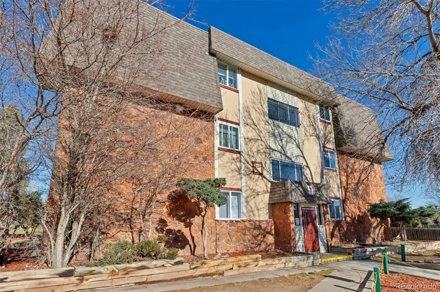 $189,000 | 707 West 96th Avenue, Unit 28, Thornton, CO 80260