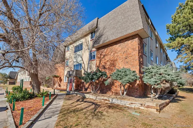 $189,000 | 707 West 96th Avenue, Unit 28, Thornton, CO 80260