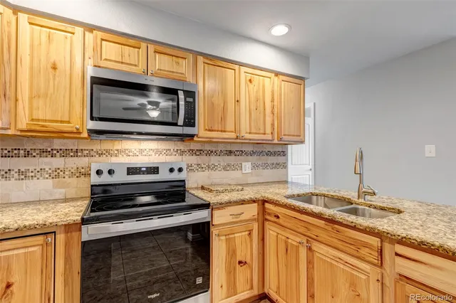 $189,000 | 707 West 96th Avenue, Unit 28, Thornton, CO 80260