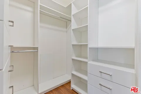 $849,000 | 1337 Berkeley Street, Unit 7, Santa Monica, CA 90404