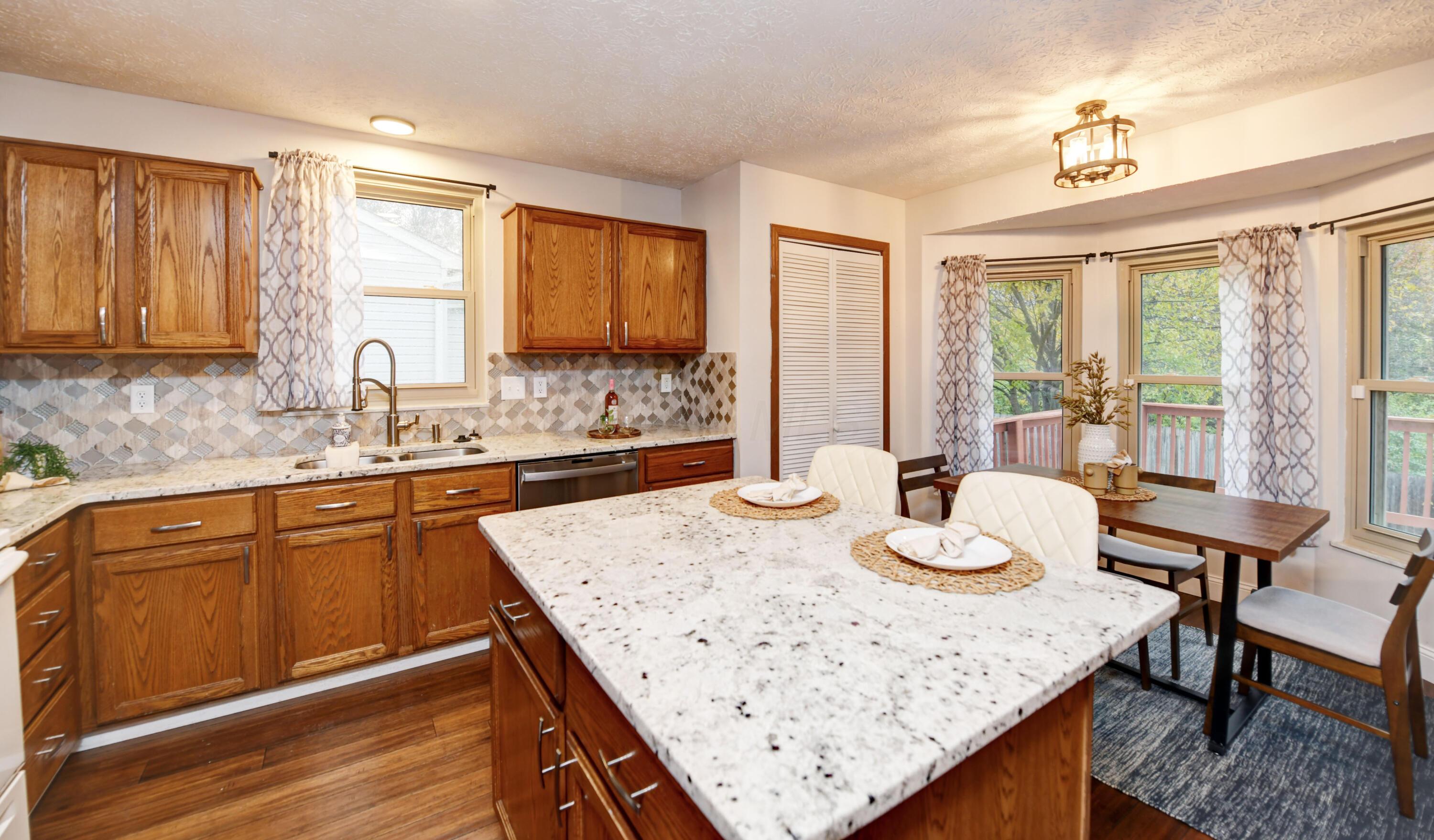 773 Rothrock Drive Galloway, OH 43119 - Photo 11 of 40 Kitchen (4)
