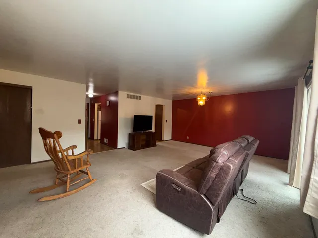 $169,900 | 5728 Cambridge Circle, Unit 7, Mount Pleasant, WI 53406