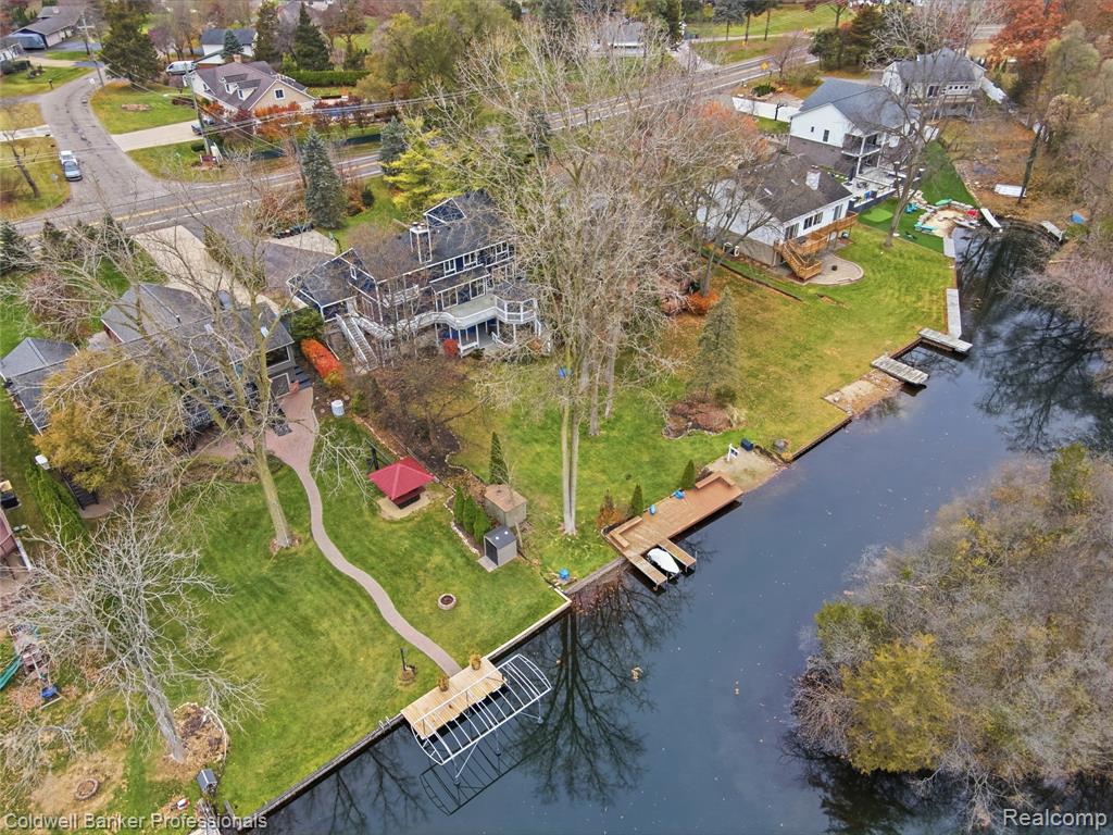 3410 Benstein Road Commerce Township, MI 48382 - Photo 3 of 46