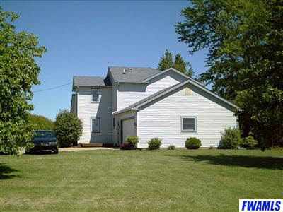 16901 State Rte 101 Grabill, IN 46741 - Photo 11 of 20