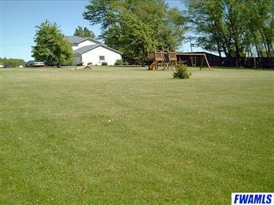 16901 State Rte 101 Grabill, IN 46741 - Photo 16 of 20