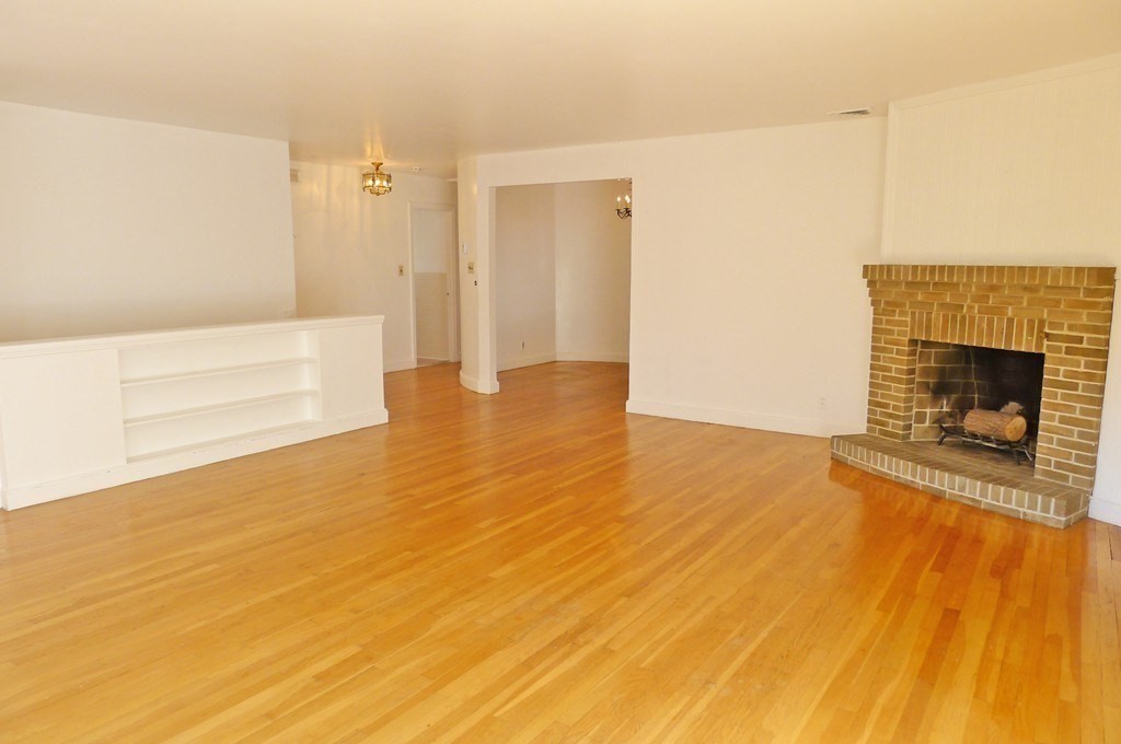 9-11 Glazer Road Newton, MA 02459 - Photo 4 of 19