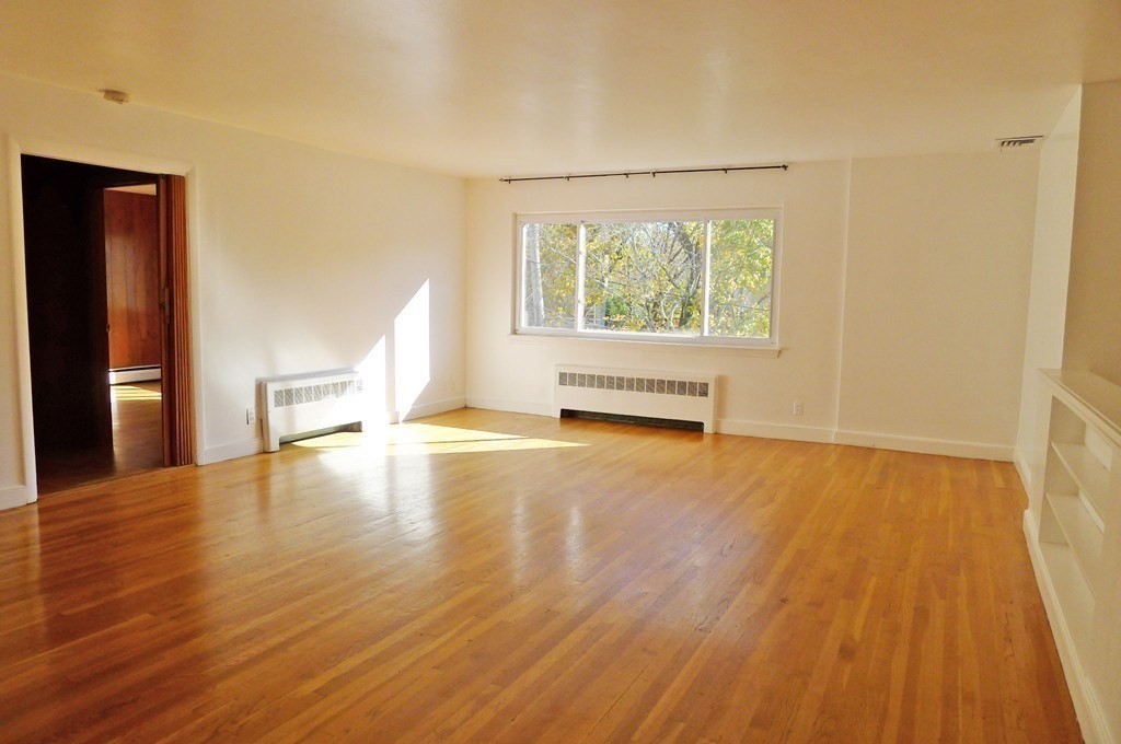 9-11 Glazer Road Newton, MA 02459 - Photo 6 of 19