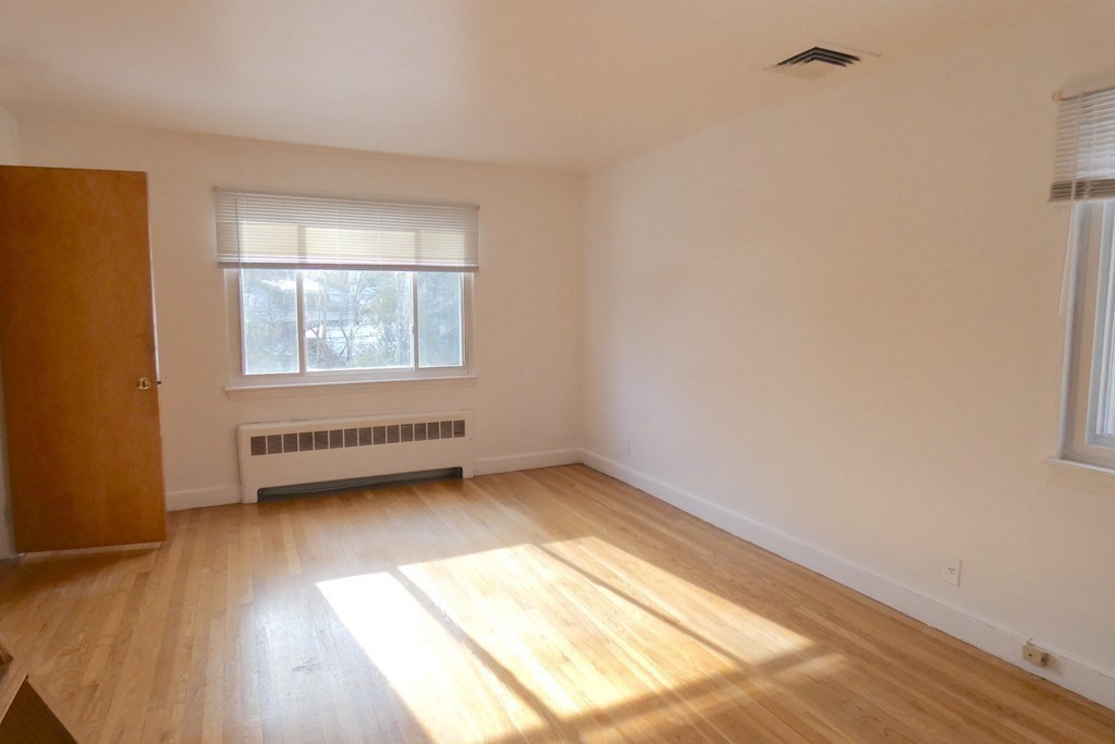 9-11 Glazer Road Newton, MA 02459 - Photo 10 of 19
