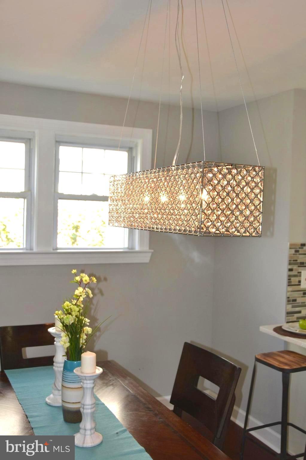 3214 Cedarhurst Road Baltimore, MD 21214 - Photo 3 of 21 Dining Room