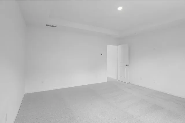 a view of livingroom with furniture