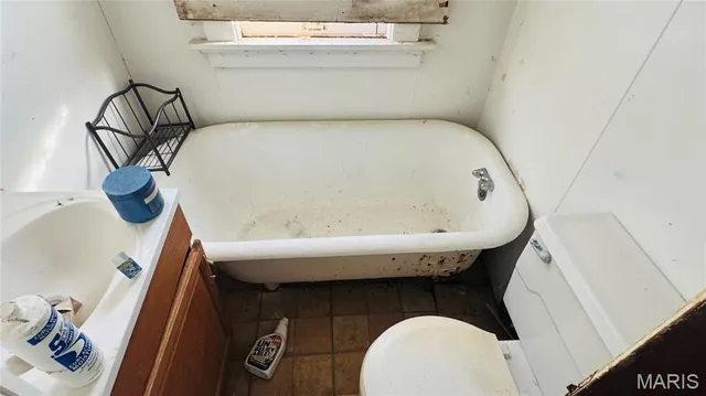 $30,000 | 2645 Carson Road, St. Louis, MO 63114