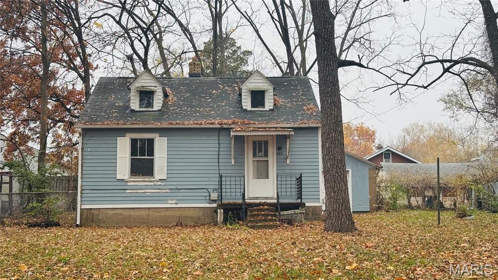 2645 Carson Road St. Louis, MO 63114 - Photo 2 of 15