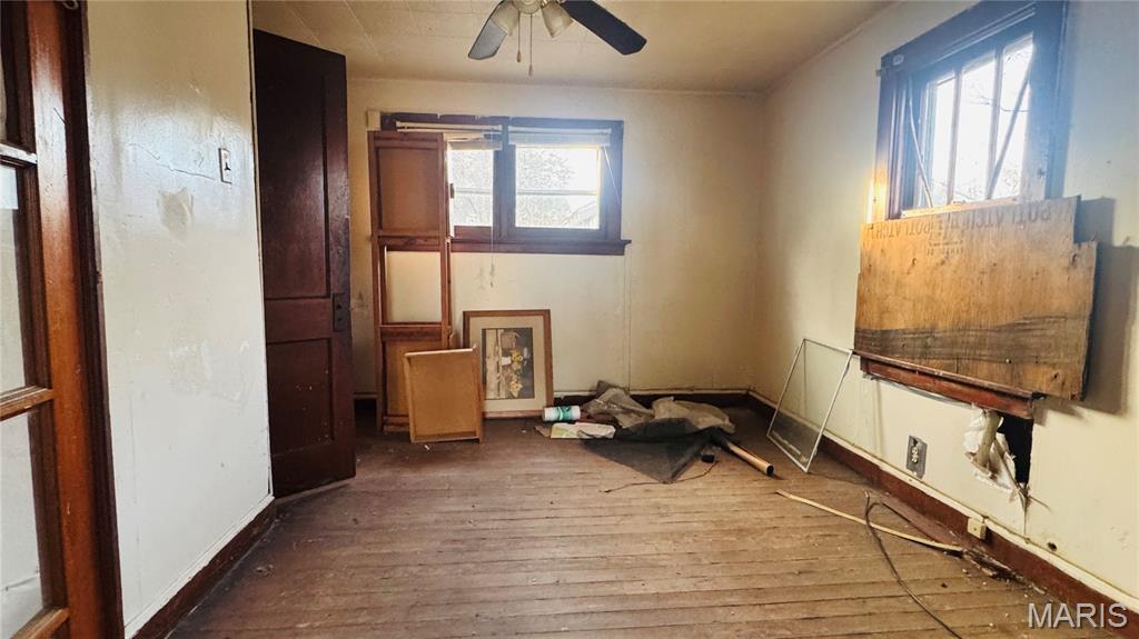 2645 Carson Road St. Louis, MO 63114 - Photo 8 of 15